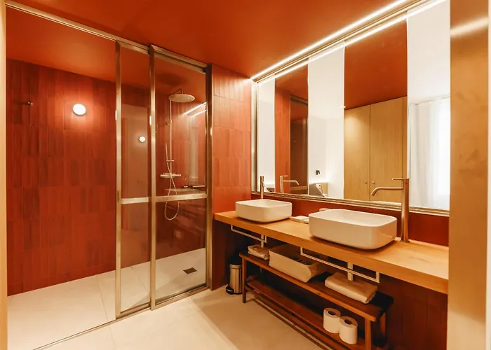 Bravissimo Vivaldi 4-5b, Monthly * Girona