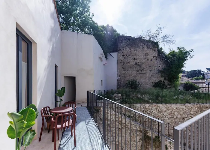 Bravissimo Vivaldi 4-5b, Monthly Apartamento