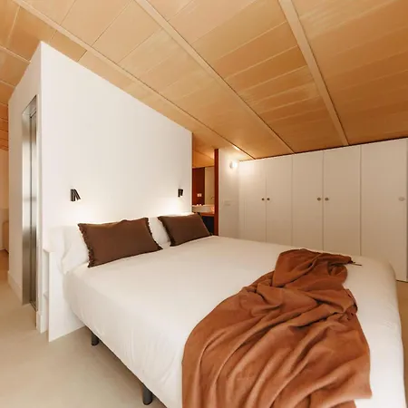 Apartman Bravissimo Vivaldi 4-5b, Monthly