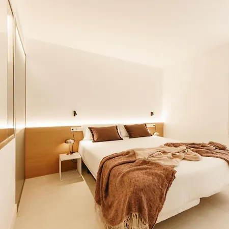 Apartman Bravissimo Vivaldi 4-5b, Monthly