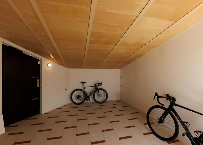 Bravissimo Vivaldi 4-5b, Monthly Girona