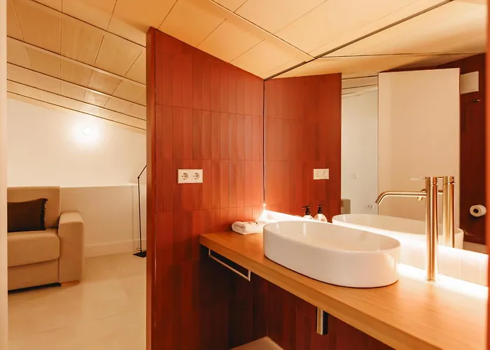 Bravissimo Vivaldi 4-5b, Monthly * Girona