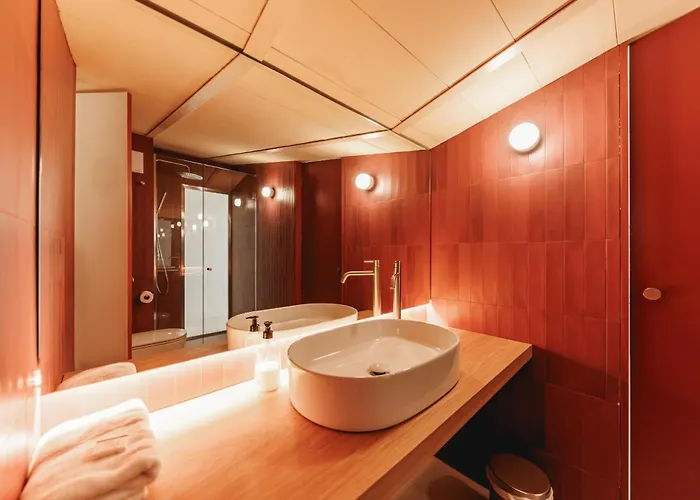 Bravissimo Vivaldi 4-5b, Monthly Apartman