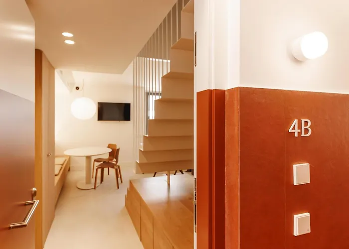 Bravissimo Vivaldi 4-5b, Monthly Apartman *