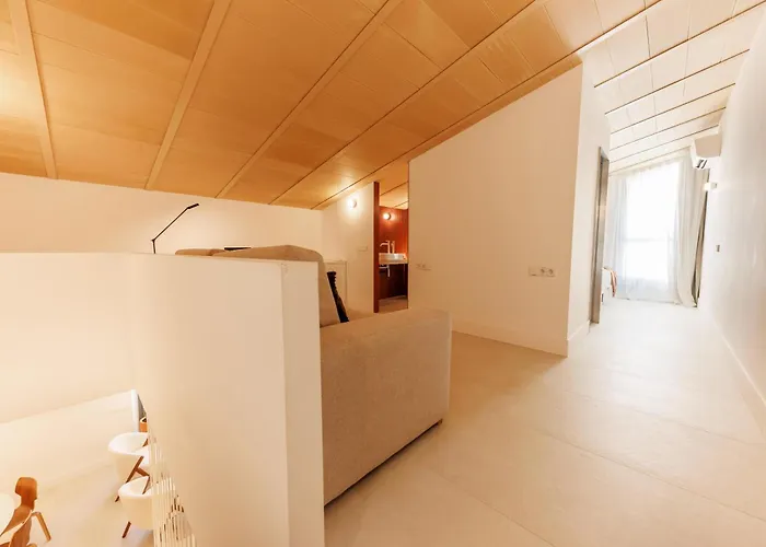 Bravissimo Vivaldi 4-5b, Monthly * Girona